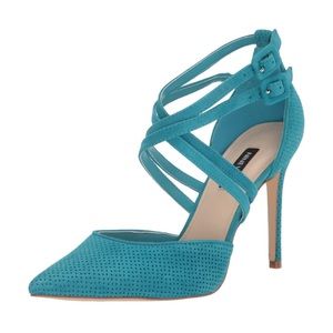 NINE WEST Women's Festa Pump